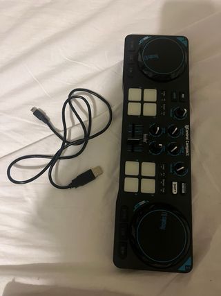 Controlador DJ Hercules DJControl Compact