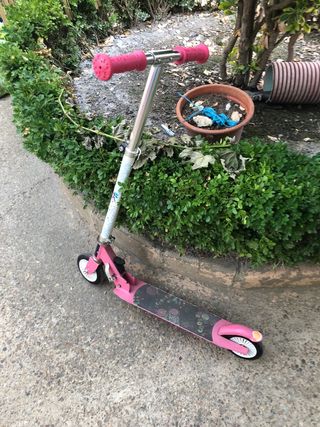 Patinete niña rosa