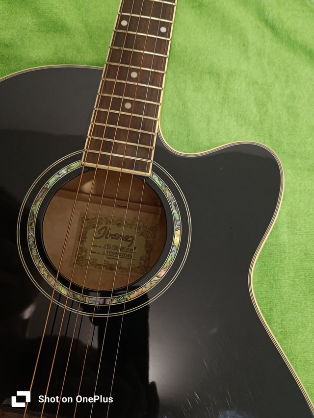 Guitarra electroacústica Ibanez AEL10E-BK