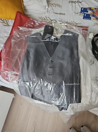 Traje Gris Oscuro - Boda