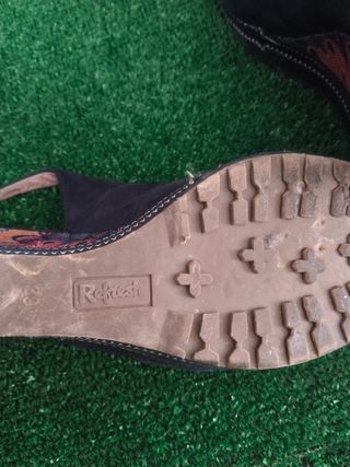 Zapatos cuña mujer negros