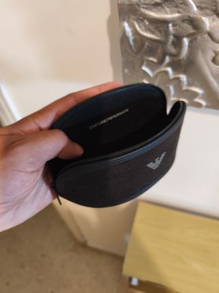 Funda gafas Emporio Armani negra
