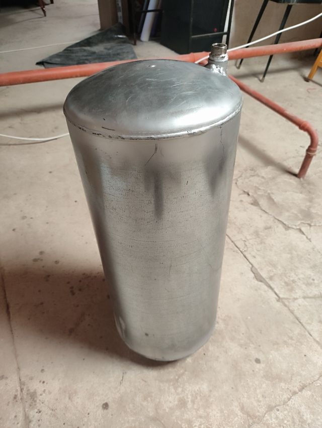 Vaso expansión abierto 21Lts. nuevo.