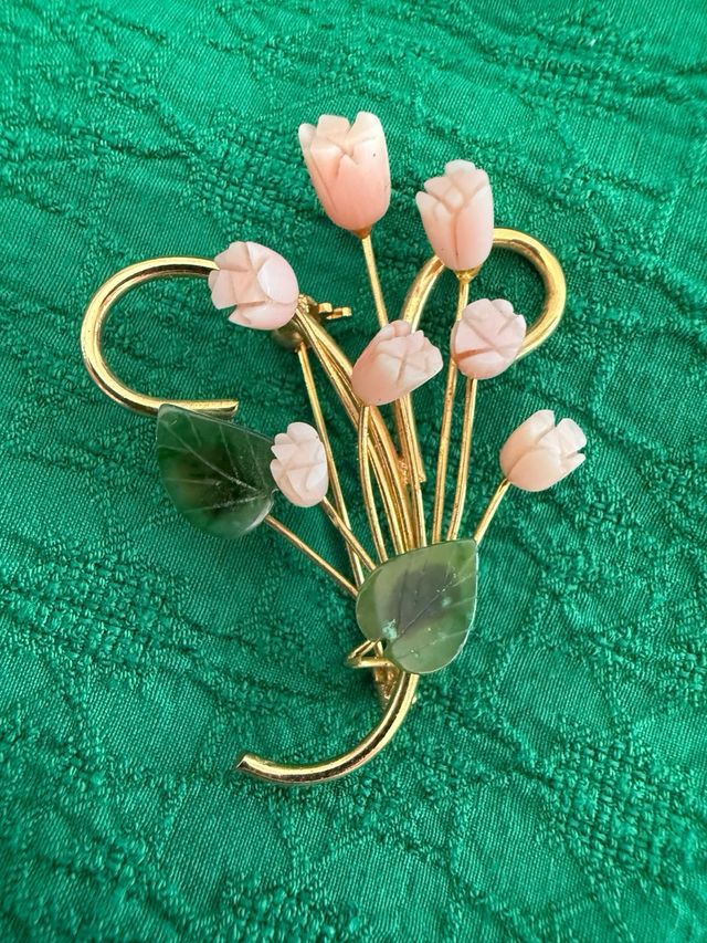 Broche Coral Piel Angel marca Swoboda