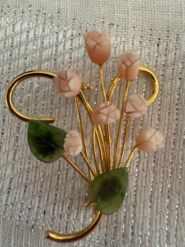 Broche Coral Piel Angel marca Swoboda