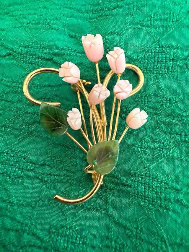 Broche Coral Piel Angel marca Swoboda