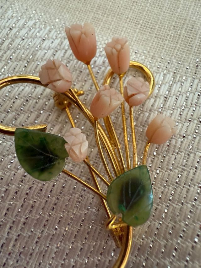 Broche Coral Piel Angel marca Swoboda