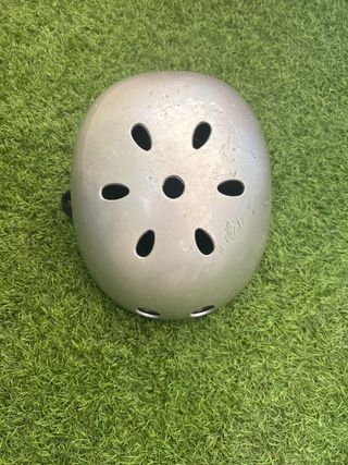 Casco patinaje - Gris