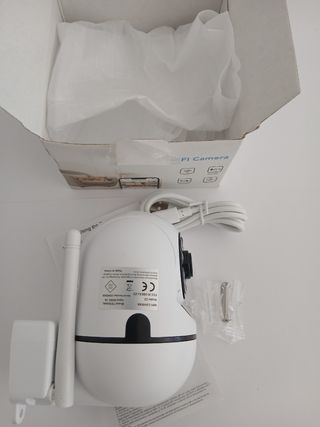 3 Cámaras IP WiFi Seguridad.  2 pared 1 de bombill