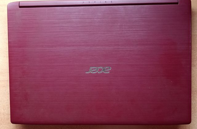 Portátil Acer Aspire A315-53 rojo