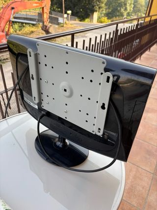 televisor Samsung SyncMaster 2033HD