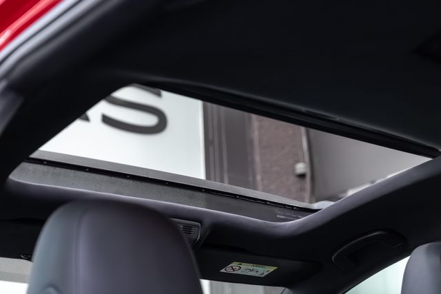 Volkswagen Golf R310CV (2018)