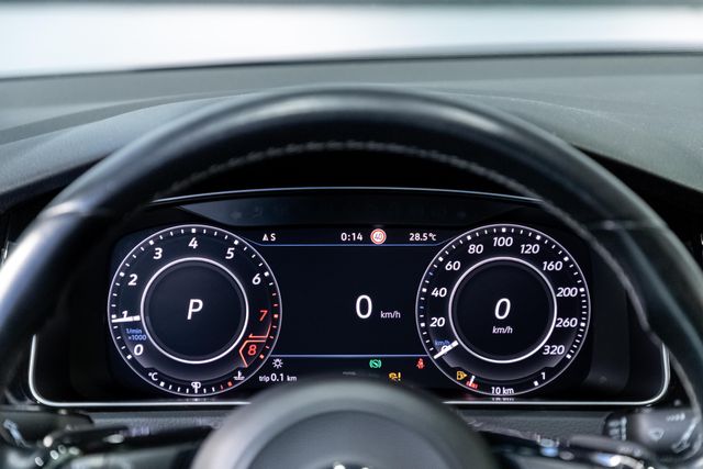 Volkswagen Golf R310CV (2018)