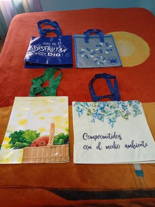 Medias Farmalastic + Bolsas - 4€ todo el lote.