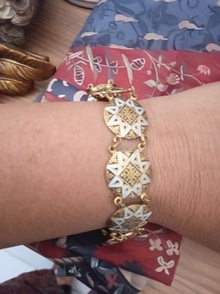 Pulsera dorada años 60