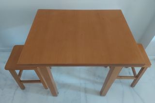 Tavoli in legno per bar