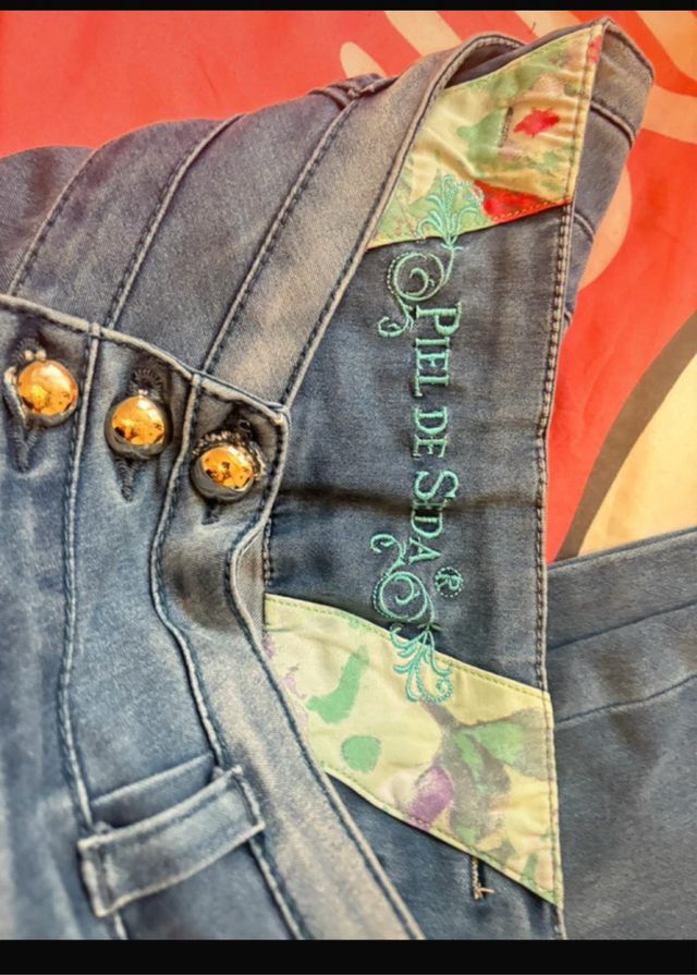 Pantalones colombianos levanta glúteos