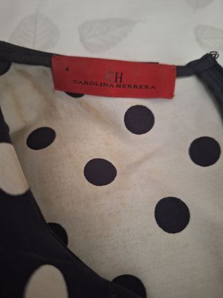 Vestido Carolina Herrera lunares T-4