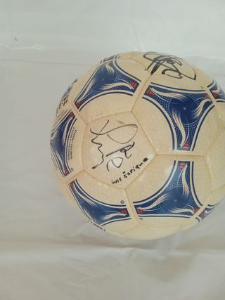 Balón Adidas Tricolore Francia 1998 firma Hierro