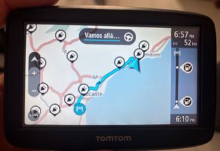 GPS TomTom START 42
4aa43 Navegación precisa