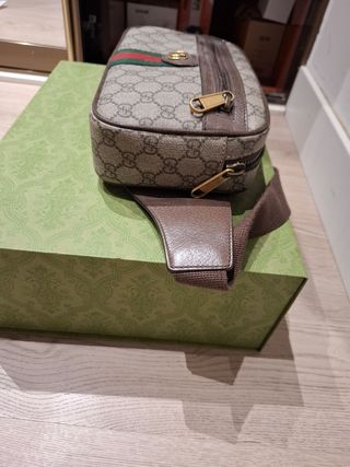 Riñonera , bolso Gucci original piel marrón. 