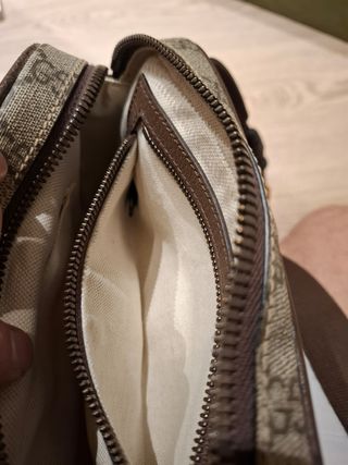 Riñonera , bolso Gucci original piel marrón. 