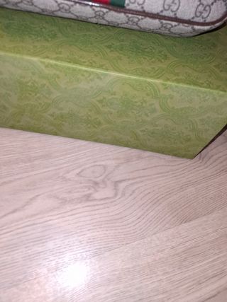 Riñonera , bolso Gucci original piel marrón. 