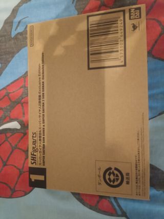 SH Figuarts Goku & Gohan - Edición Exclusiva