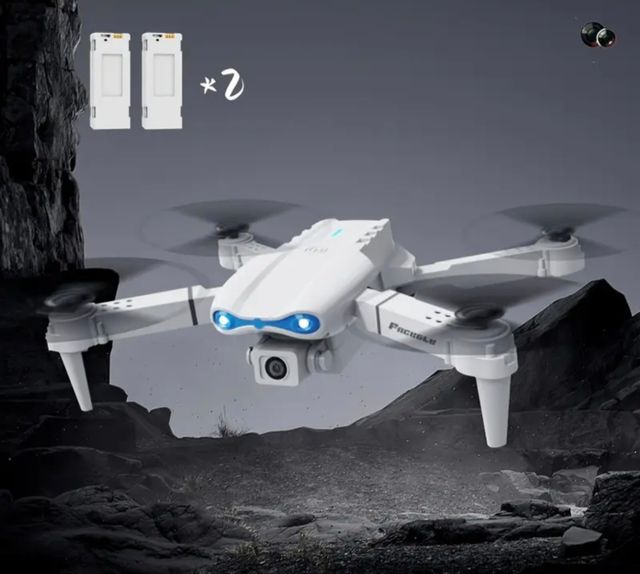 Nuovo drone con doppia fotocamera