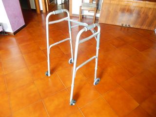 Deambulatore Rollator usato