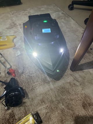 Barco pesca RC + accesorios