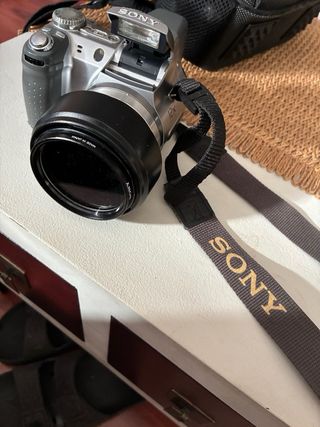 Sony Cyber-shot DSC-H2 - Cámara Bridge