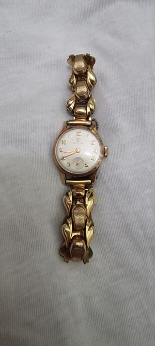 Reloj Certina dorado vintage