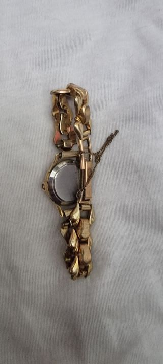 Reloj Certina dorado vintage