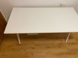 Escritorio blanco 160x80cm - Impecable (con cajón)