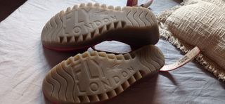 Sandalias FLY London cuña