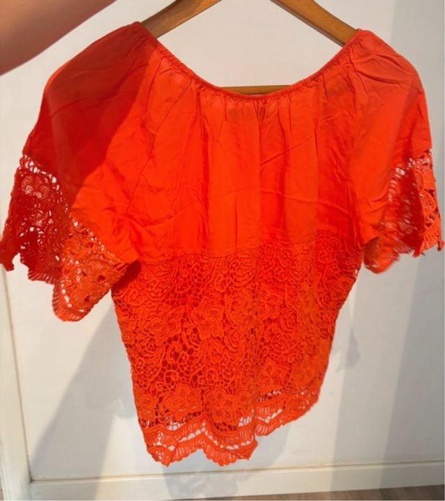 Blusa naranja crochet