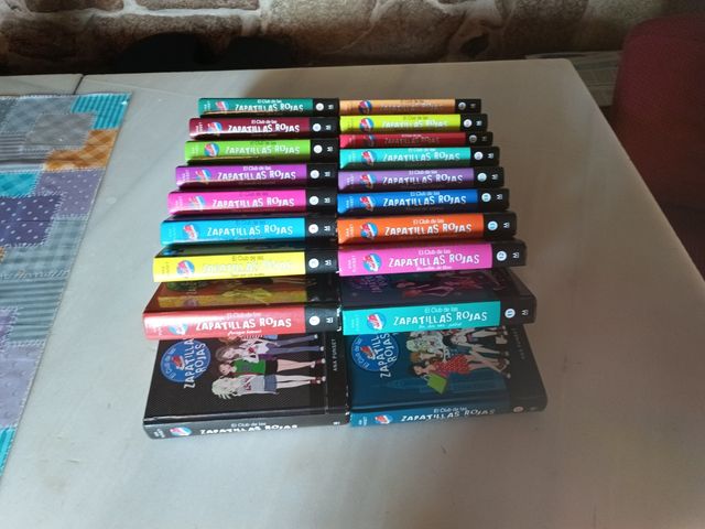 Serie Completa El club de las Zapatillas Rojas