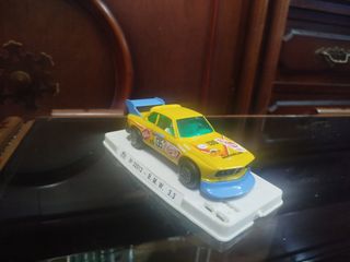 Miniatura Ford Escort, Sierra, Audi, BMW, Porche
