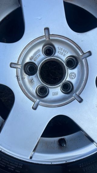 4 llantas Volkswagen Golf IV