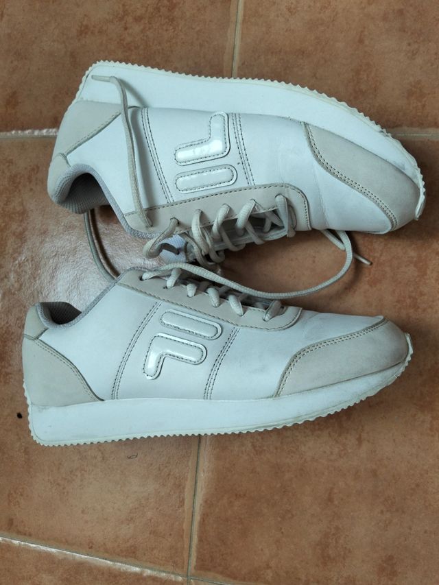 Zapatillas Fila Blancas - Deportivas