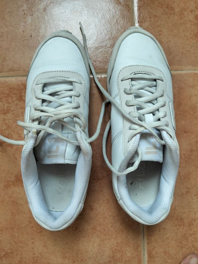 Zapatillas Fila Blancas - Deportivas