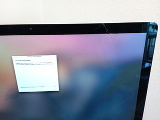 iMac 27" Retina 5K (2014) Apple
GOLPE EN PANTALLA