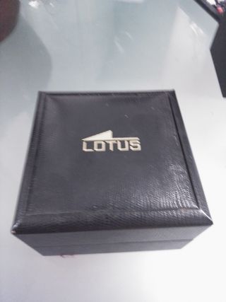 Caja reloj Lotus hombre