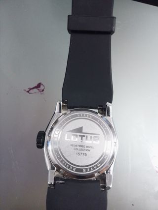 Caja reloj Lotus hombre