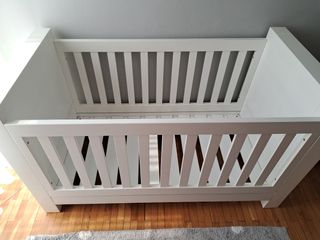 Culla per bambini 140x70 - Bianca + materasso Baby Keeper