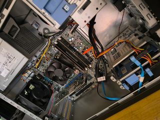 PC DI FASCIA ALTA, i7, WINDOWS 11, 24 GB di RAM, WIFI