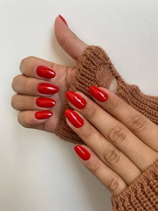 UÑAS ACRILICAS 