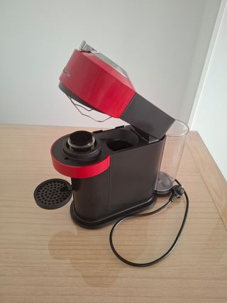 Cafetera Nespresso Vertuo Next Roja