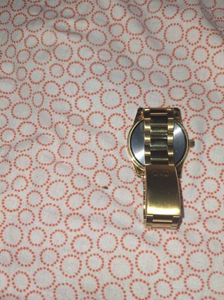 Reloj Q&Q dorado -  WG Gear